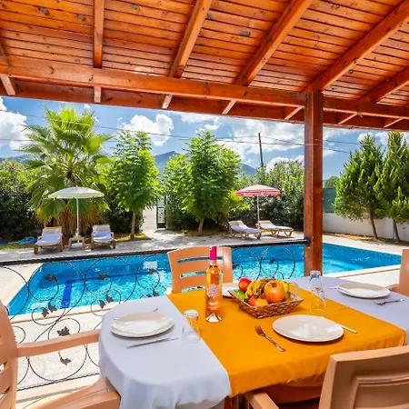 וילה Magnolia דליאן